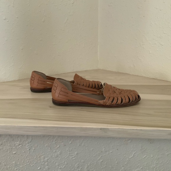 Women’s Nisolo Huarache Almond Leather Woven Slip-On Flat Sandals - Picture 4 of 4